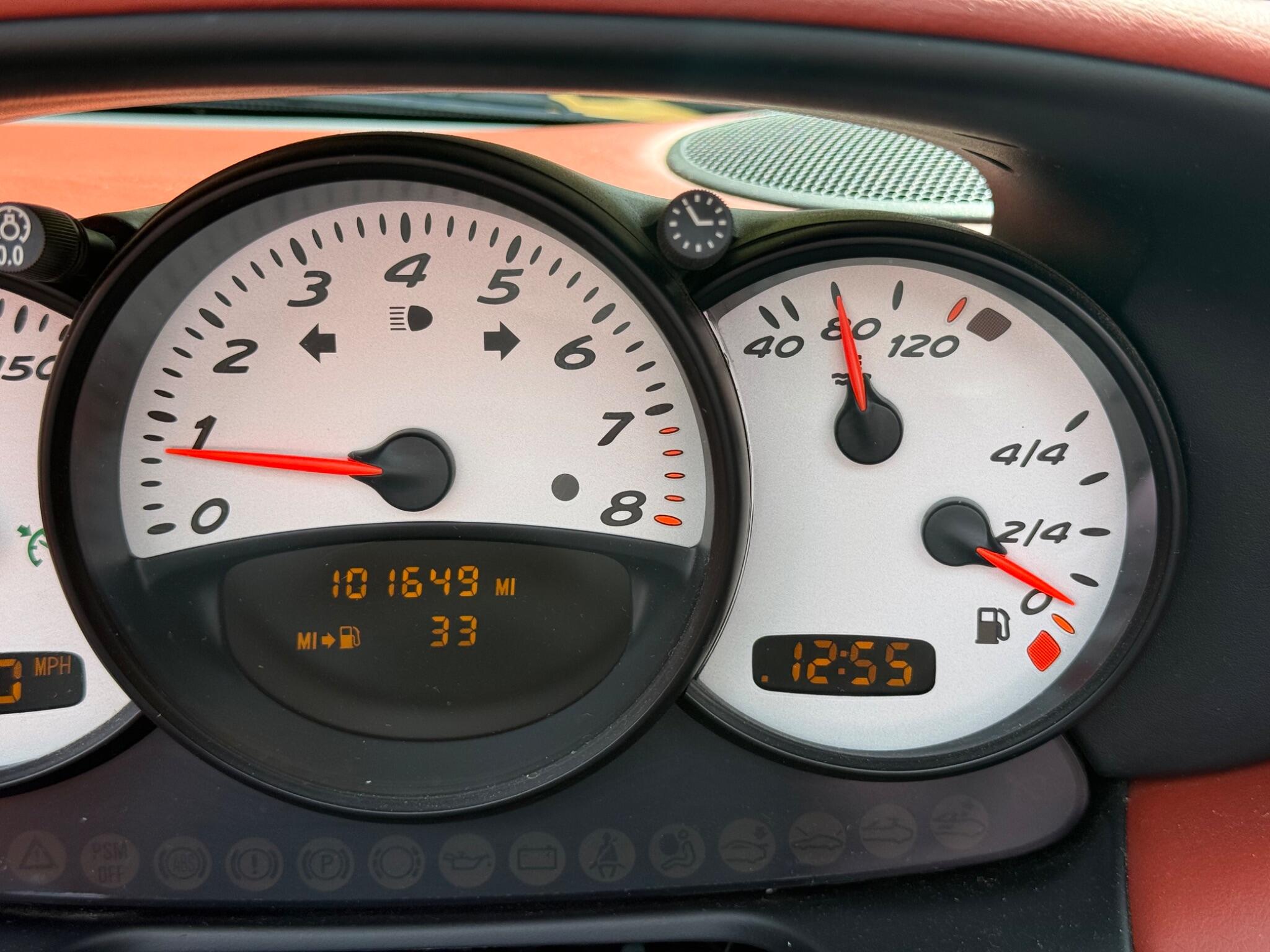 Porsche Boxster 2.7 986 2dr — photo 80 of 86